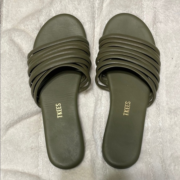 TKEES NWOT Caro Slide Sandals Olive Size 7 - Picture 4 of 11